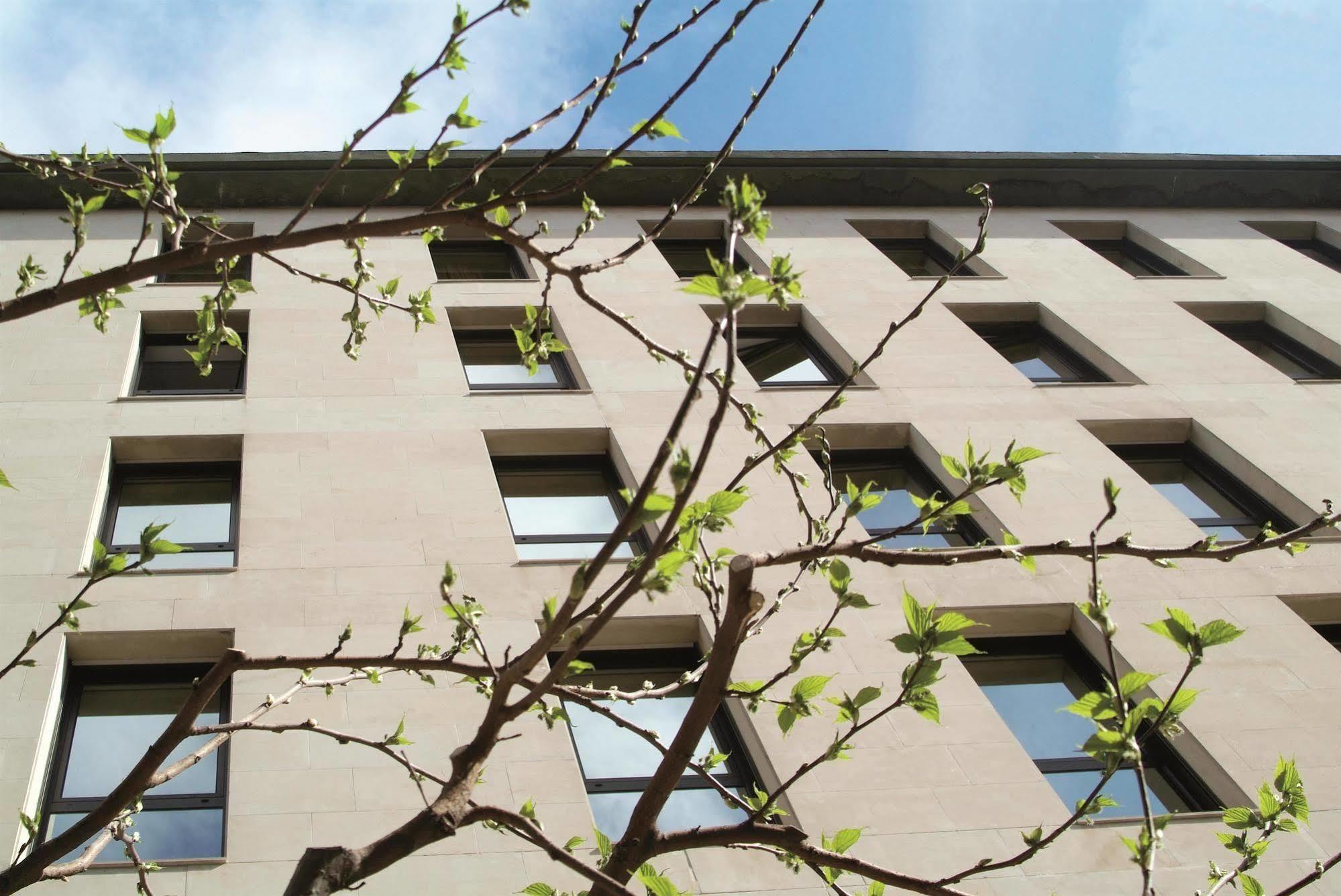 Hesperia Zaragoza Centro Hotel Exterior photo