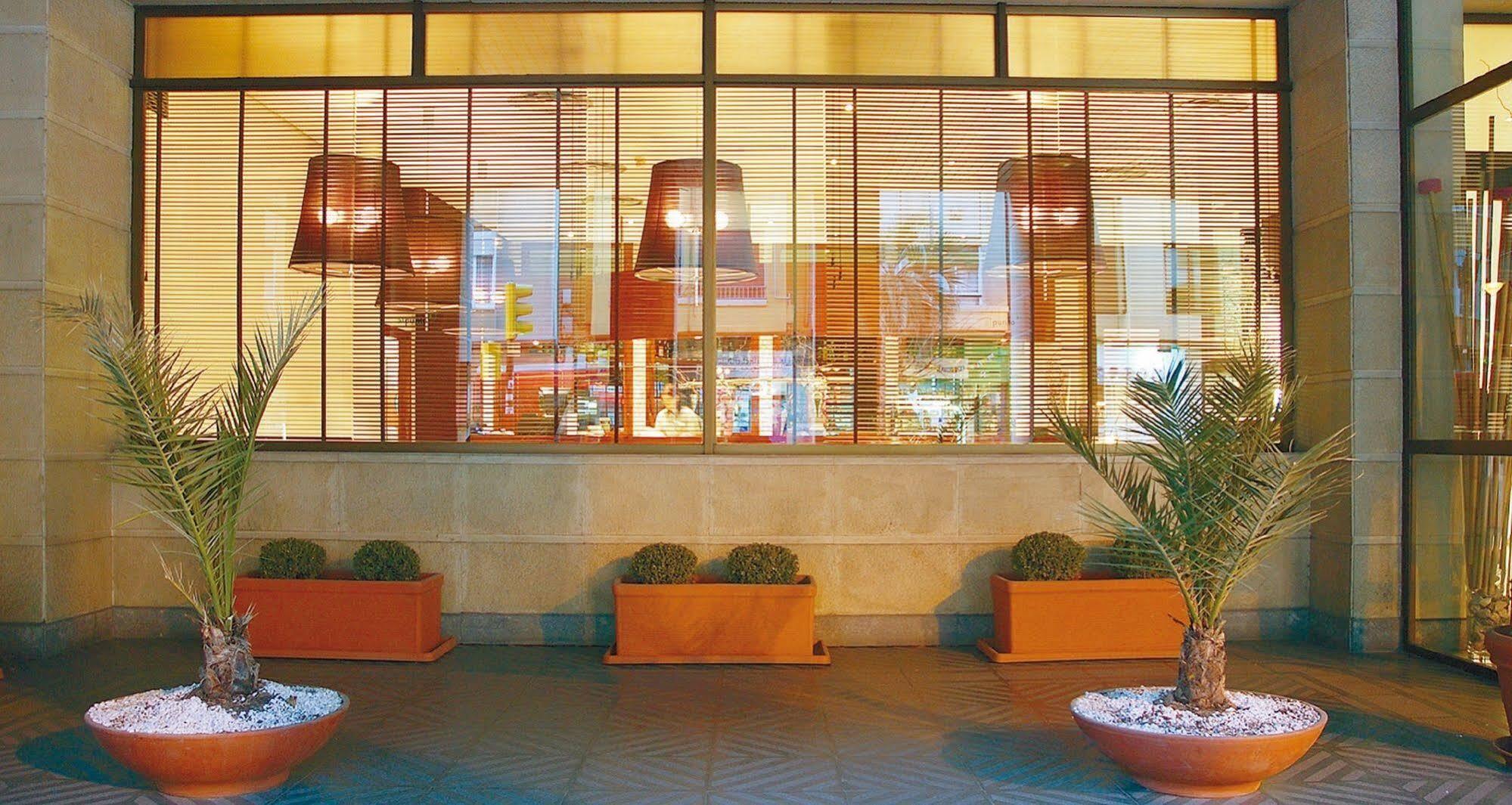 Hesperia Zaragoza Centro Hotel Exterior photo